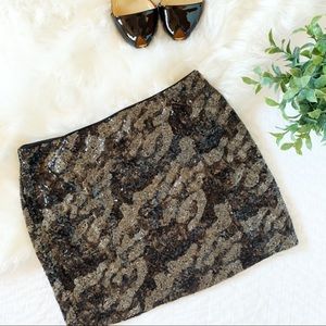 ✨✨NWOT GUESS SEQUINS MINI SKIRT LEOPARD PRINT ✨✨